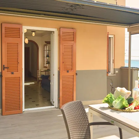 Terrazza Sul Mare A Apartment Pietra Ligure